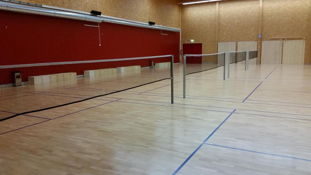 Fitnexx Zelt-Dorf Hotel Balsthal Bagian luar foto