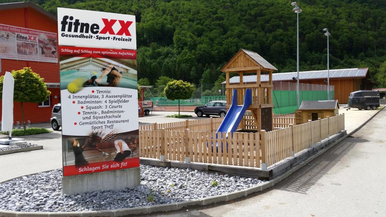 Fitnexx Zelt-Dorf Hotel Balsthal Bagian luar foto